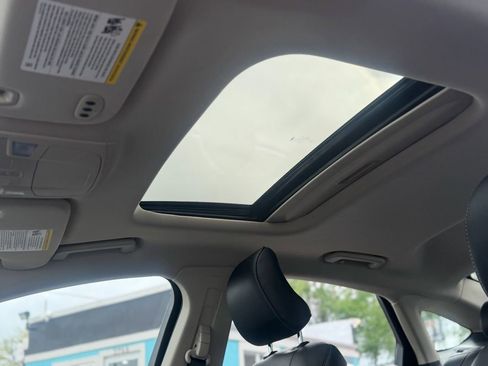Used 2018 Ford Fusion Titanium AWD/4WD image 11