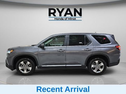 Certified 2024 Honda Pilot EX-L image 8