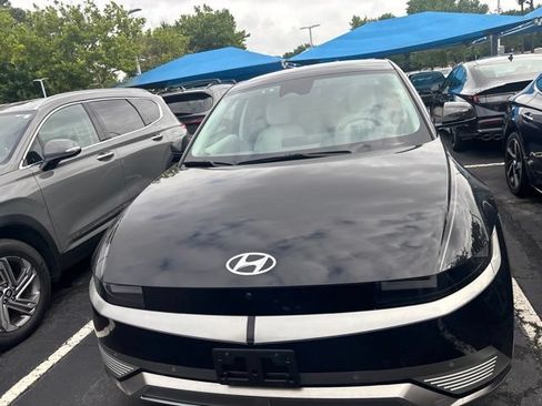 Used 2023 Hyundai Ioniq 5 Limited RWD image 3