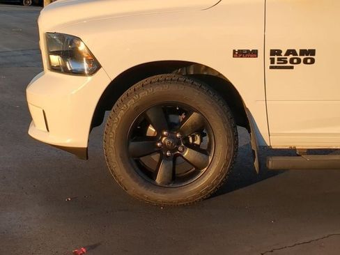 Used 2019 RAM 1500 Express w/ Express Value Package image 7