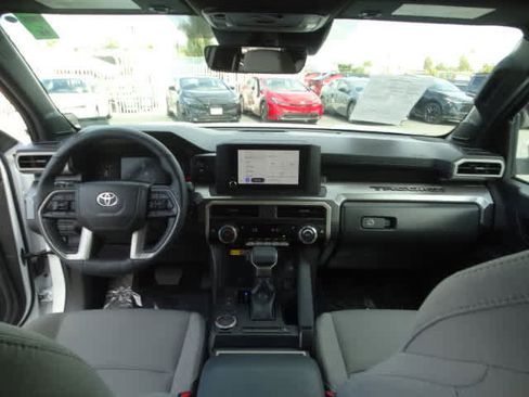 Used 2025 Toyota Tacoma SR5 image 24