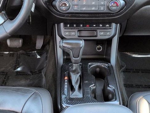 Used 2017 Chevrolet Colorado ZR2 AWD/4WD image 19