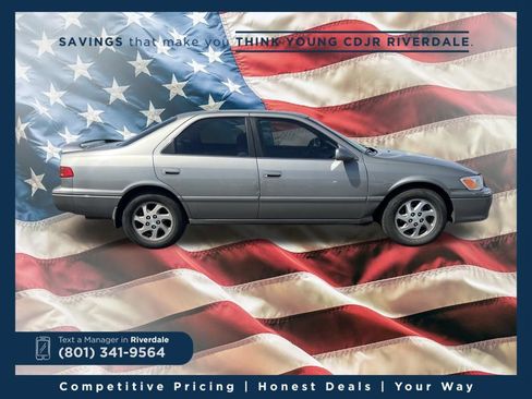 Used 2000 Toyota Camry XLE image 6