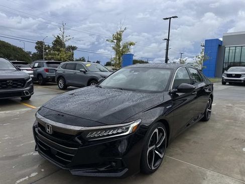 Certified 2022 Honda Accord Sport image 3