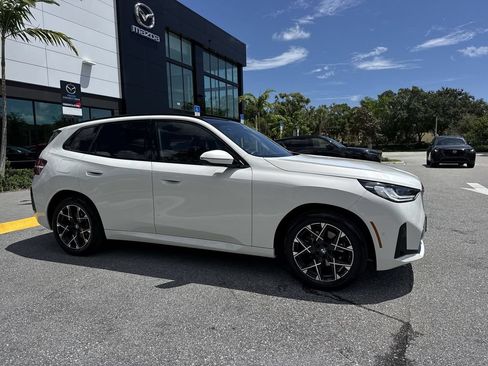 Used 2025 BMW X3 xDrive30i AWD/4WD image 6