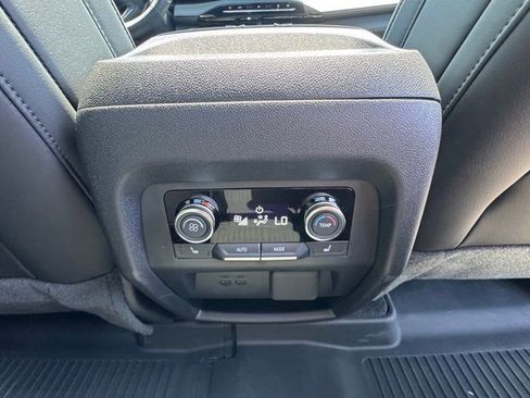 Used 2026 Buick Enclave Avenir w/ Super Cruise Package FWD image 9