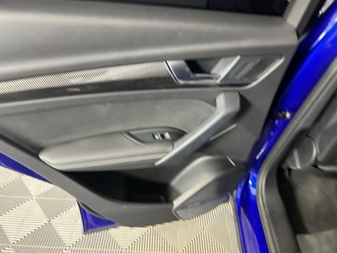 Used 2022 Audi SQ5 Premium Plus w/ Premium Plus Package image 29