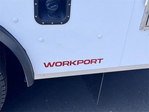 New 2025 Ford E-350 and Econoline 350 Super Duty w/ Power Equipment Group image 9