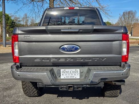 Used 2019 Ford F250 Lariat w/ Chrome Package image 10