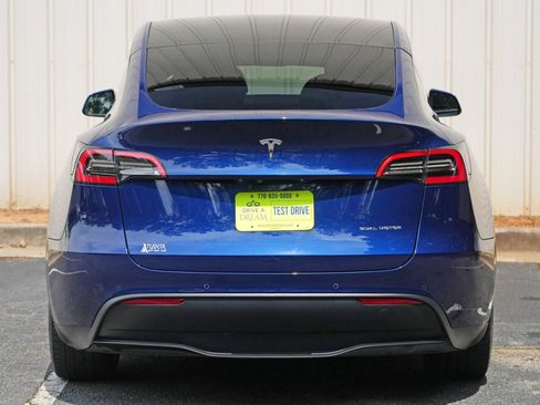 Used 2021 Tesla Model Y Long Range AWD/4WD image 50