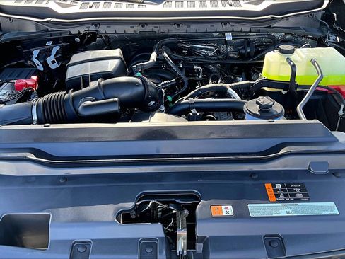 New 2026 Ford F350 Lariat w/ Black Appearance Package image 10