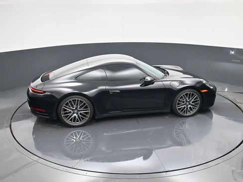 Used 2024 Porsche 911 Carrera 4 AWD/4WD image 36