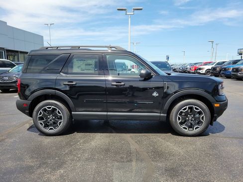 New 2026 Ford Bronco Sport Outer Banks AWD/4WD image 3