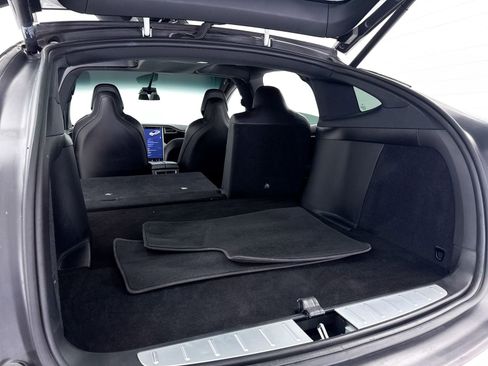 Used 2017 Tesla Model X 100D image 31