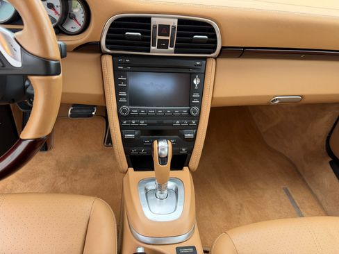 Used 2011 Porsche 911 Carrera 4S AWD/4WD image 37