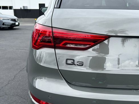 Used 2021 Audi Q3 2.0T Premium Plus AWD/4WD image 11