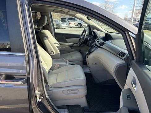 Used 2015 Honda Odyssey EX-L image 27