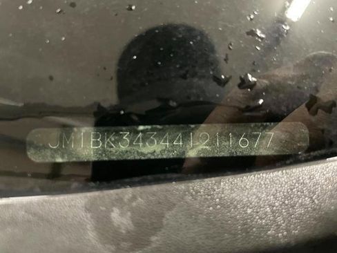 Used 2004 MAZDA MAZDA3 s w/ Moonroof & 6-CD Pkg image 42