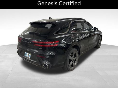 Used 2023 Genesis GV70 2.5T w/ Sport Prestige Package image 3