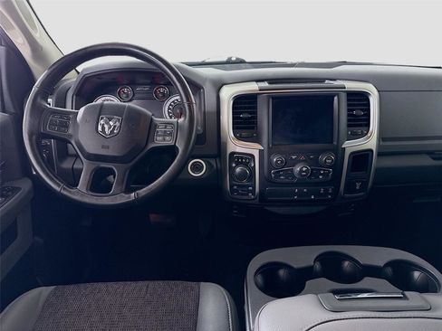 Used 2018 RAM 1500 Big Horn image 2