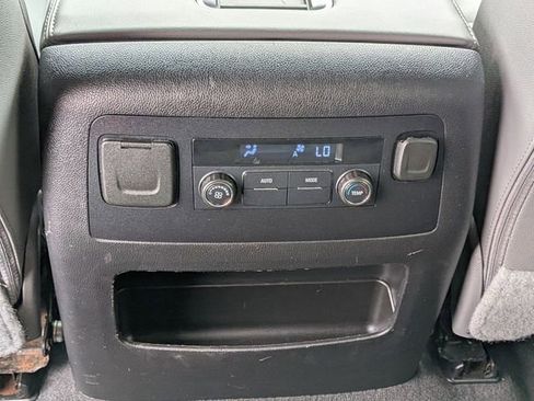 Used 2020 Chevrolet Tahoe LT RWD image 34
