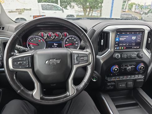 Used 2020 Chevrolet Silverado 1500 LT Trail Boss AWD/4WD image 24