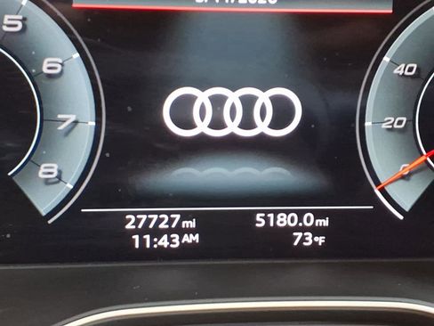 Used 2023 Audi SQ5 Prestige w/ Prestige Package AWD/4WD image 12
