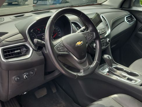 Used 2020 Chevrolet Equinox Premier AWD/4WD image 22