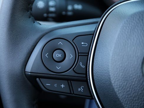 Certified 2025 Toyota RAV4 XLE Premium image 20