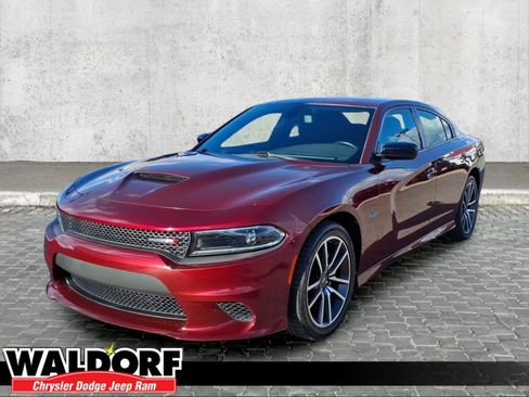 Used 2023 Dodge Charger R/T w/ Cold Weather Package image 5