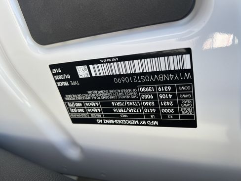 New 2025 Mercedes-Benz Sprinter 2500 image 28