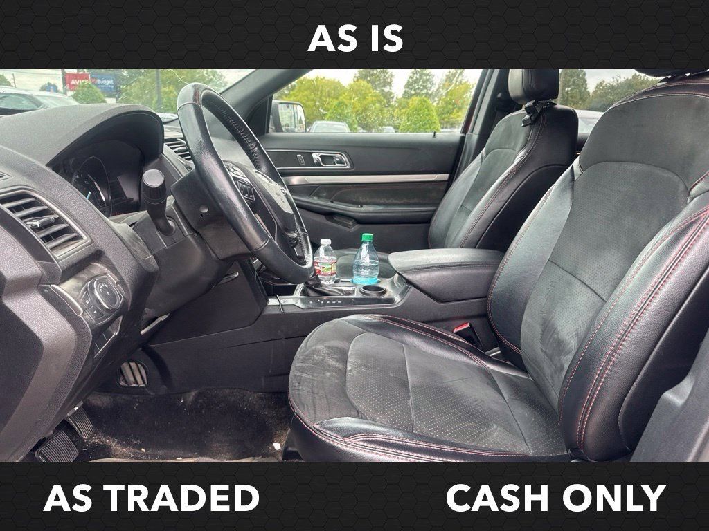 Used 2019 Ford Explorer XLT w/ Equipment Group 202A FWD image 19