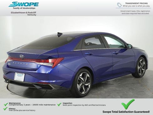 Used 2021 Hyundai Elantra SEL w/ Convenience + Premium Package FWD image 3