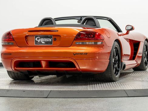 Used 2005 Dodge Viper SRT-10 w/ Copperhead Edition Group RWD image 30