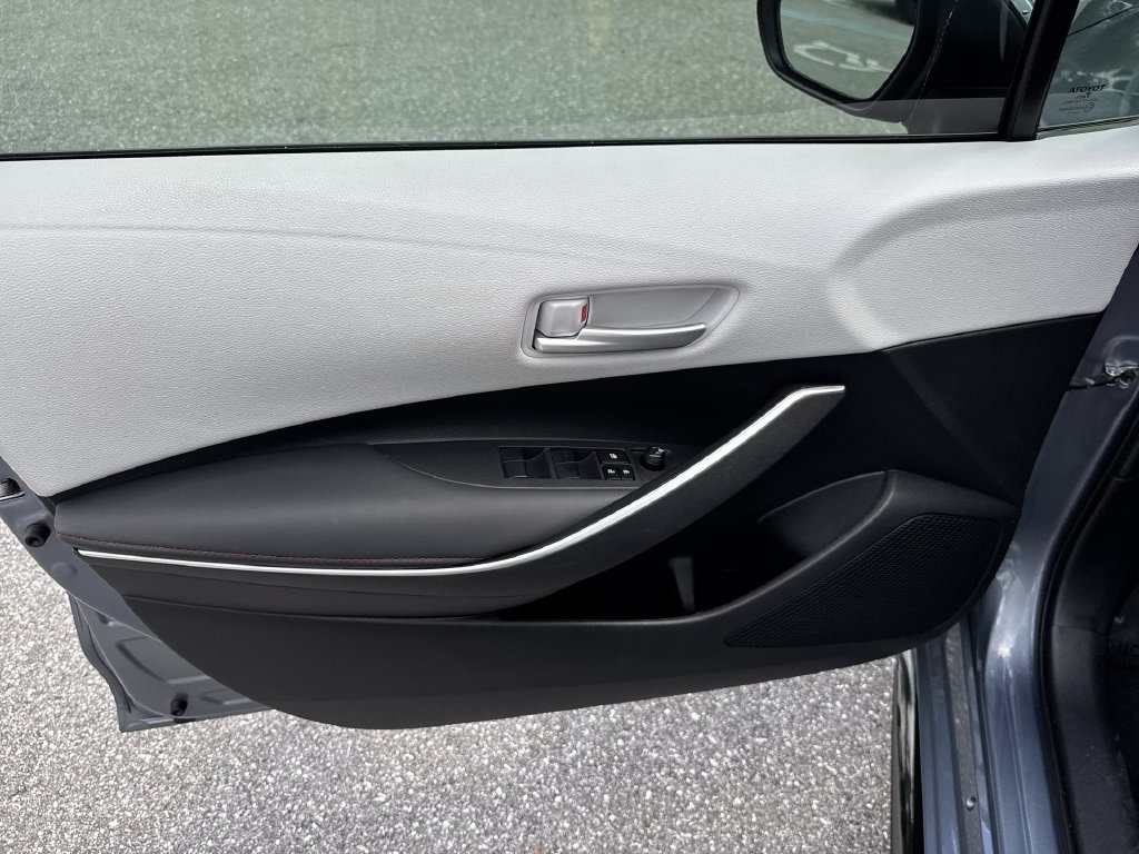 Used 2024 Toyota Corolla SE FWD image 38
