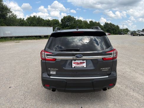Used 2023 Subaru Ascent Touring AWD/4WD image 5