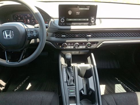 Certified 2023 Honda Accord EX image 15