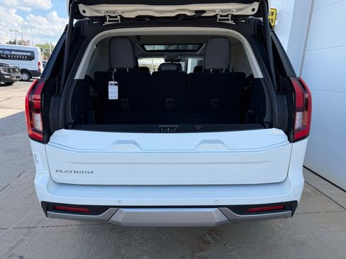 Used 2025 Ford Expedition Max Platinum AWD/4WD image 44