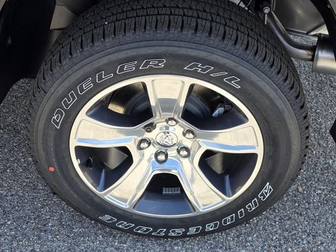 New 2026 RAM 1500 Express RWD image 32