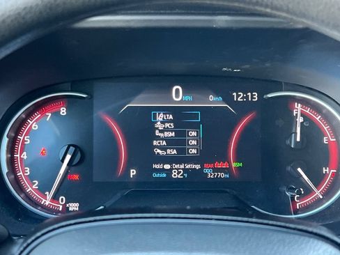 Used 2025 Toyota RAV4 XLE AWD/4WD image 23