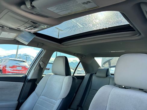 Used 2015 Toyota Camry XSE w/ Moonroof Package image 28