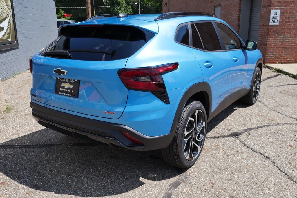 New 2026 Chevrolet Trax RS FWD image 4