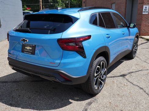 New 2026 Chevrolet Trax RS FWD image 4
