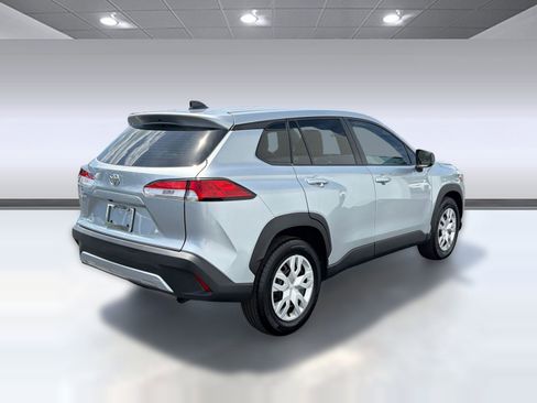 Certified 2023 Toyota Corolla Cross L FWD image 9