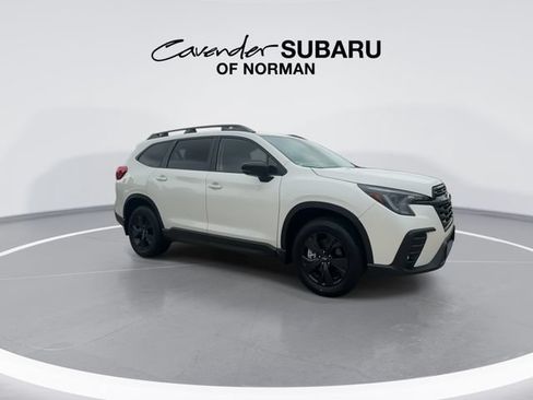 Used 2026 Subaru Ascent Premium AWD/4WD image 2