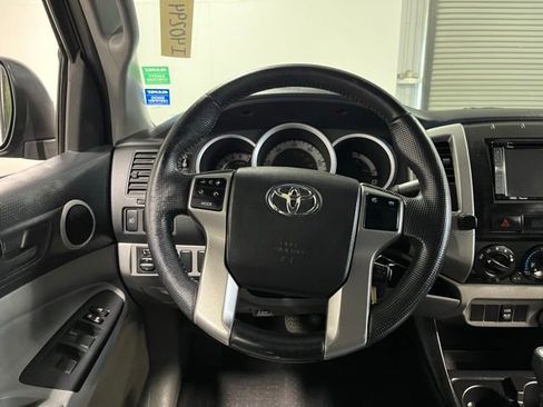 Used 2013 Toyota Tacoma PreRunner w/ TRD Off-Road Pkg RWD image 21