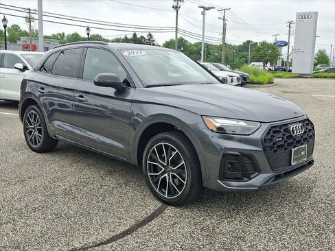Certified 2023 Audi SQ5 Premium Plus w/ Premium Plus Package AWD/4WD image 3
