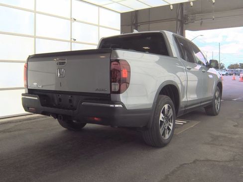 Used 2017 Honda Ridgeline RTL-T image 6