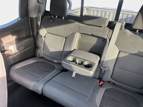 Used 2019 Chevrolet Silverado 1500 LT Trail Boss image 9