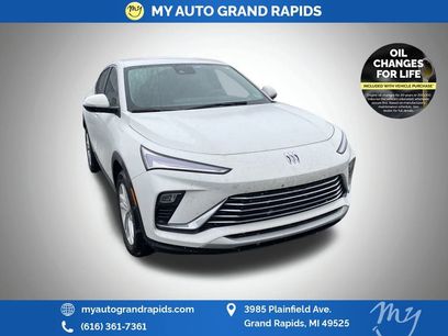 Used 2024 Buick Envista Preferred w/ Convenience II Package